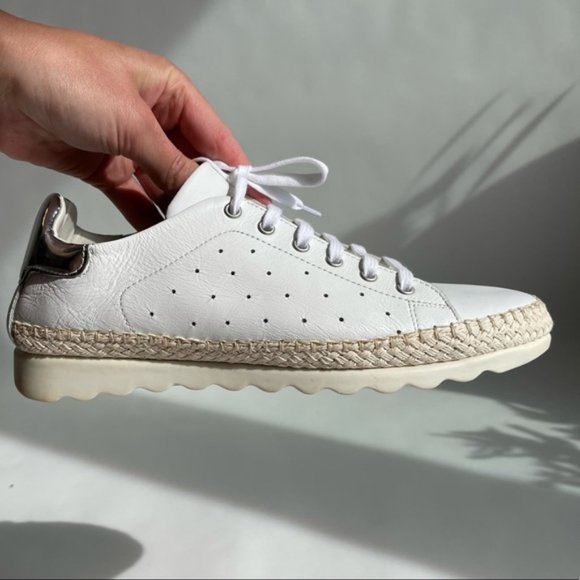 THE FLEXX Shoes - The Flexx Perforated Espadrille Sneaker 8